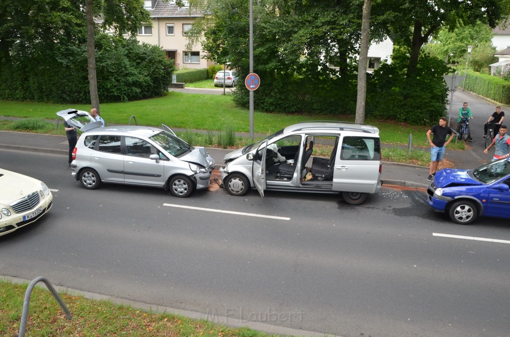 VU Koeln Merheim Olpenerstr P19.JPG - Miklos Laubert